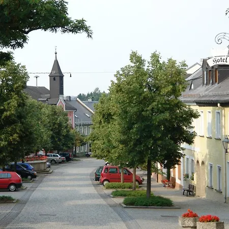 Burghotel * Lichtenberg (Bavaria)