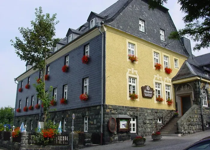 Burghotel *